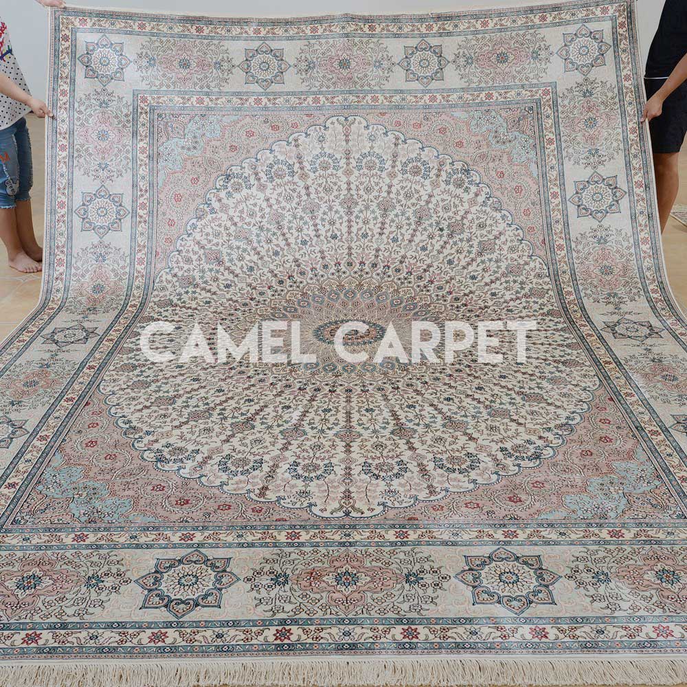 Handmade Traditional Pure Silk Dining Room Carpet